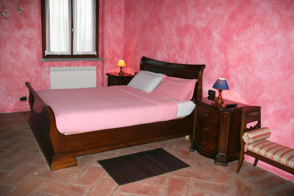 Agriturismo Cascina La Palazzina Bed & Breakfast Albairate Oda fotoğraf